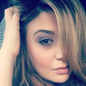 Meet your Posher, Zoe